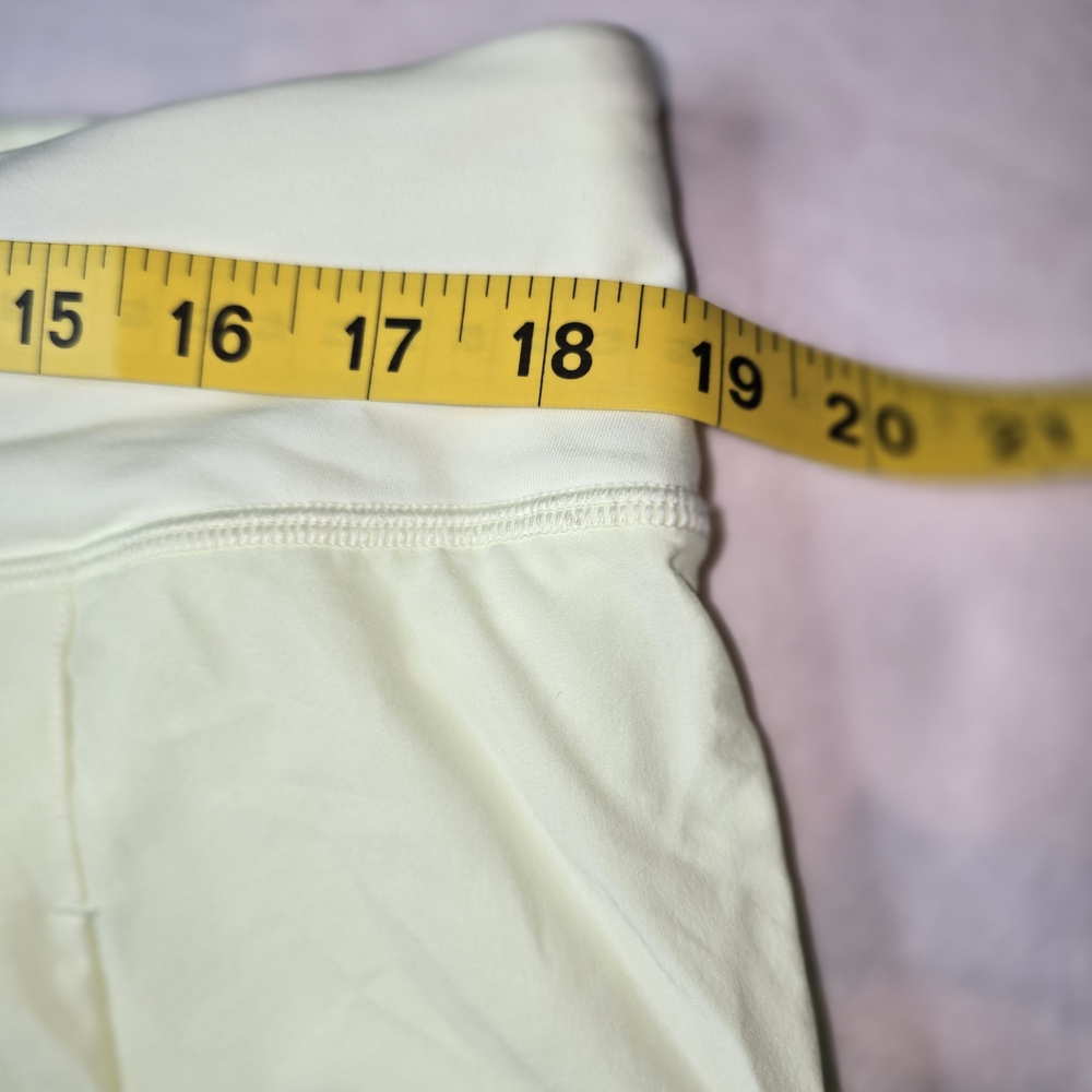 lululemon athletica Light Lime Circle Skirt - Picture 6 of 10
